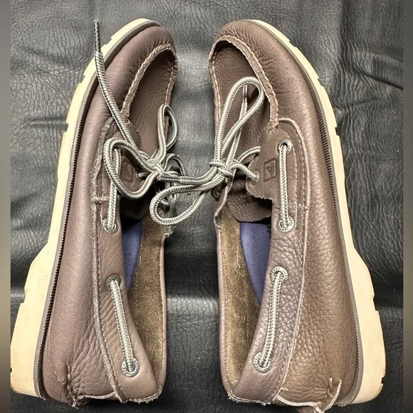 Men’s Sperry Top Sider Gray Leather Boat Shoe - Picture 2 of 7